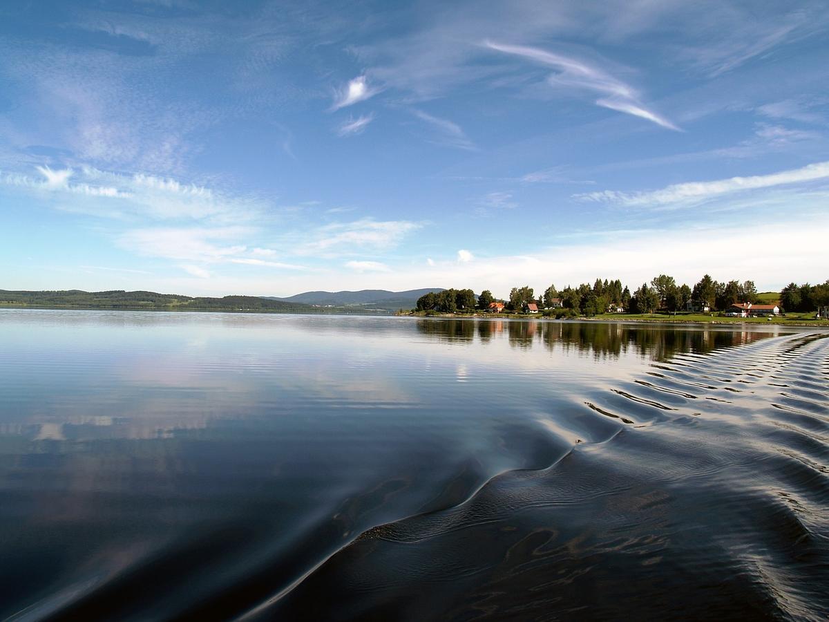 Jbx Resort Apartments Lipno リプノ・ナト・ヴルタヴォウ エクステリア 写真